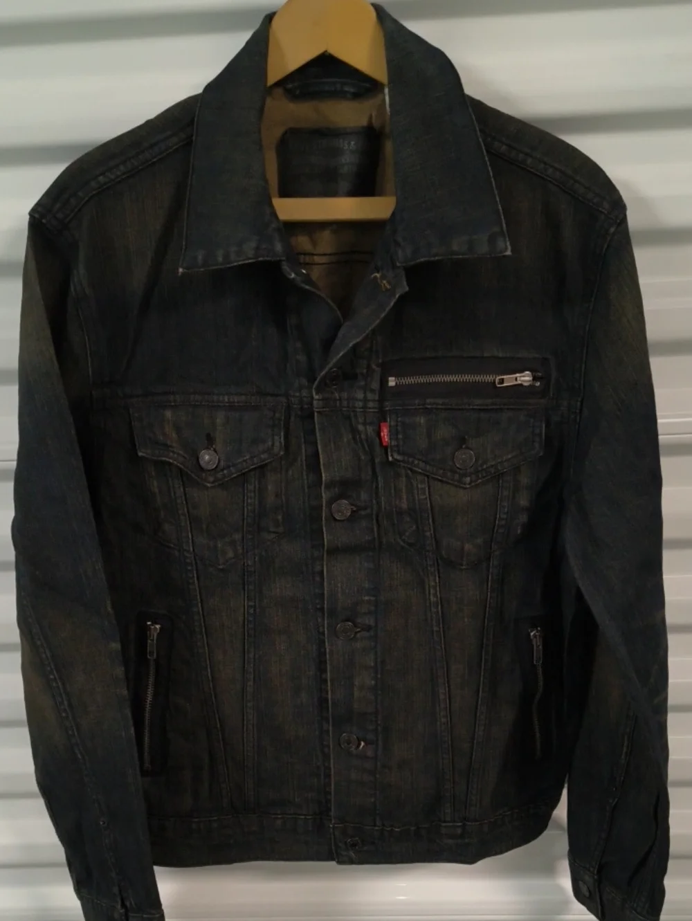 Levi's Men's Button Front Cotton Denim Trucker Jean Jacket Blue Black Medium